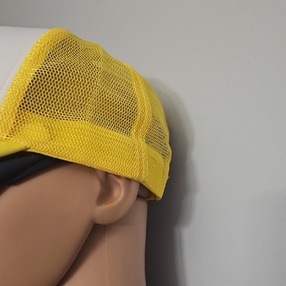 Hand Crafted Yellow and White POP Cap - Picture 4 of 10